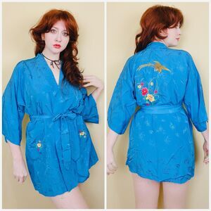 1970s Vintage Health China Rayon Mini Robe / 70s Phoenix Floral Embroidered